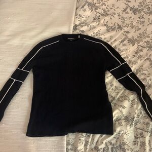 Karl Lagerfeld sweater great condition
